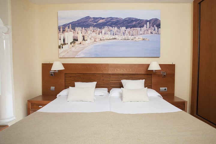 Room 7 of 30