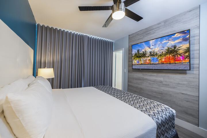 Room 6 of 40