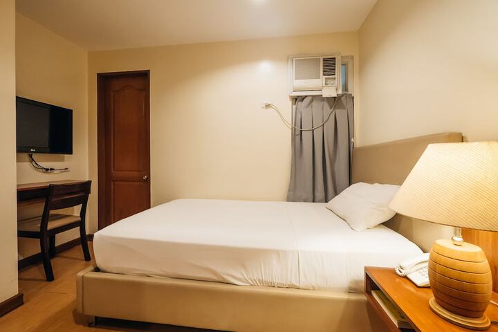 Room 11 of 51