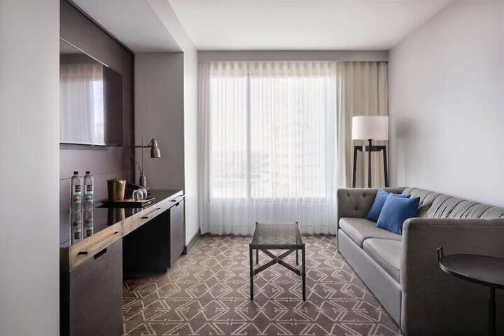 Room 47 of 121