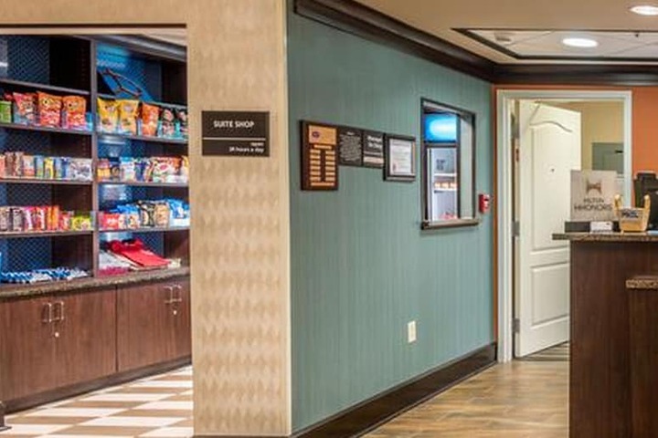 Snack bar