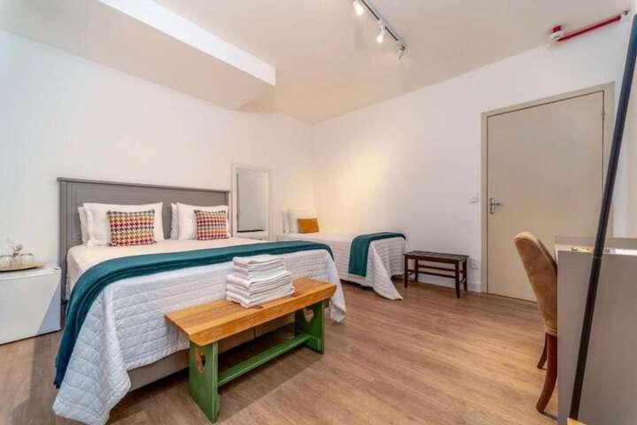 Room 29 of 65