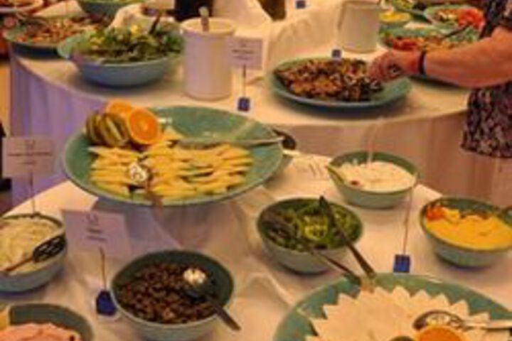 Dining 14 of 59