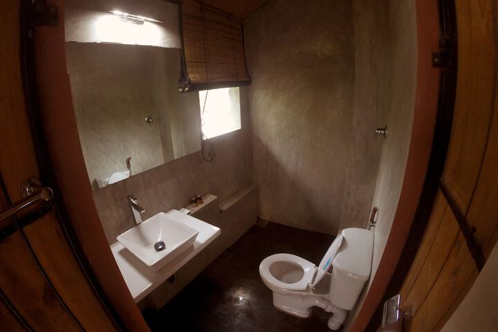 Room 25 of 44