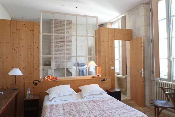 Room 39 of 105