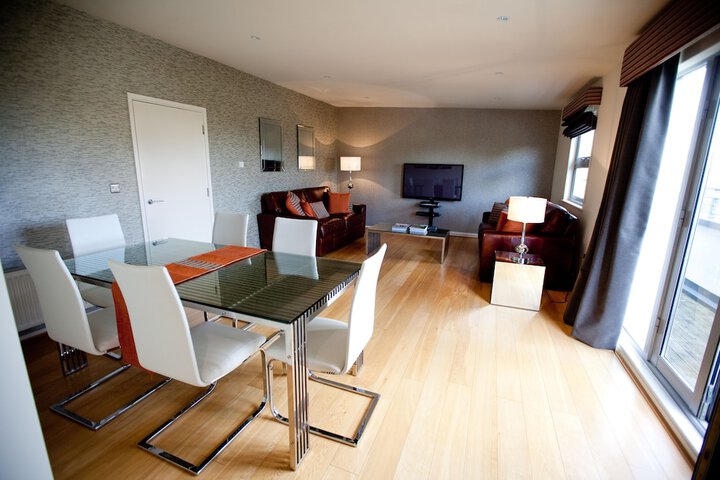 Room 12 of 22