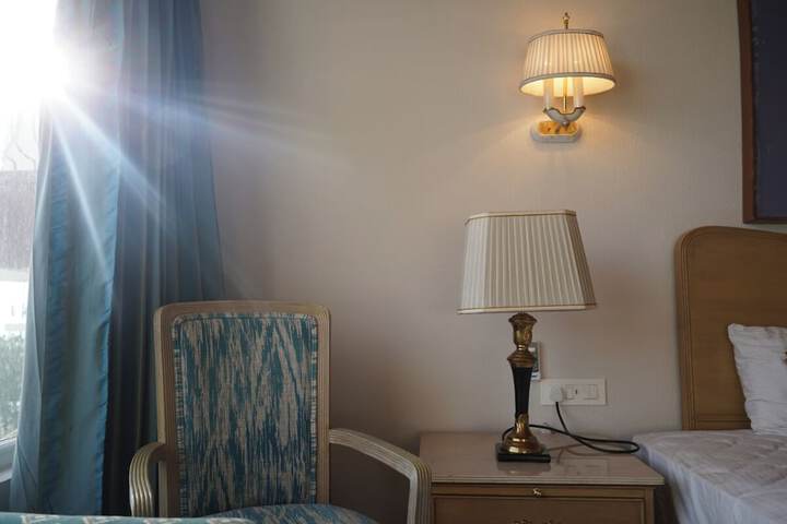 Room 40 of 111