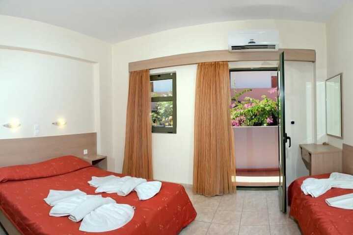 Room 8 of 50