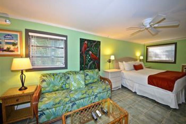 Room 15 of 40
