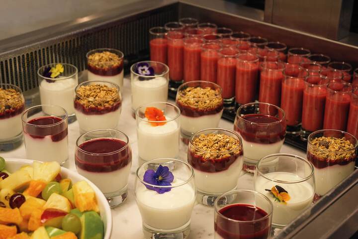 Breakfast buffet