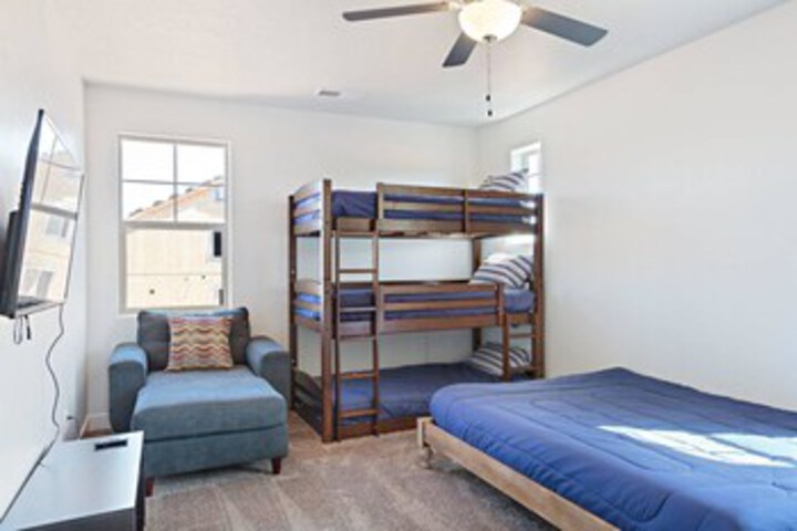 Room 38 of 38