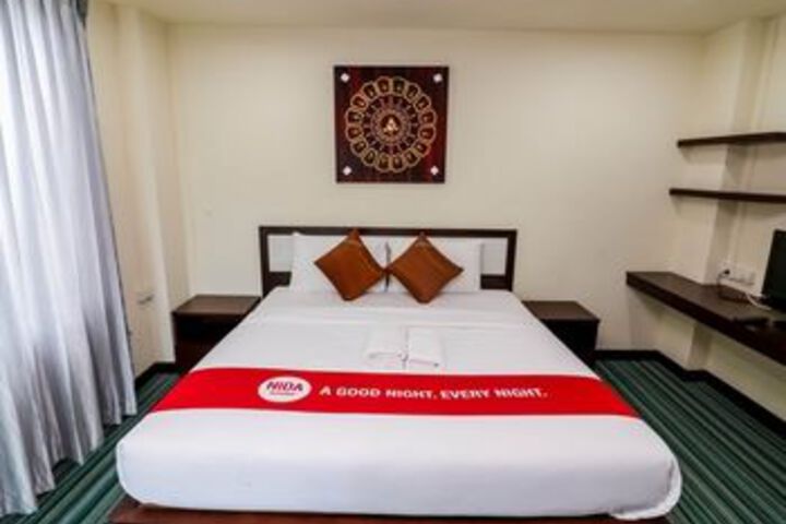 Room 20 of 27