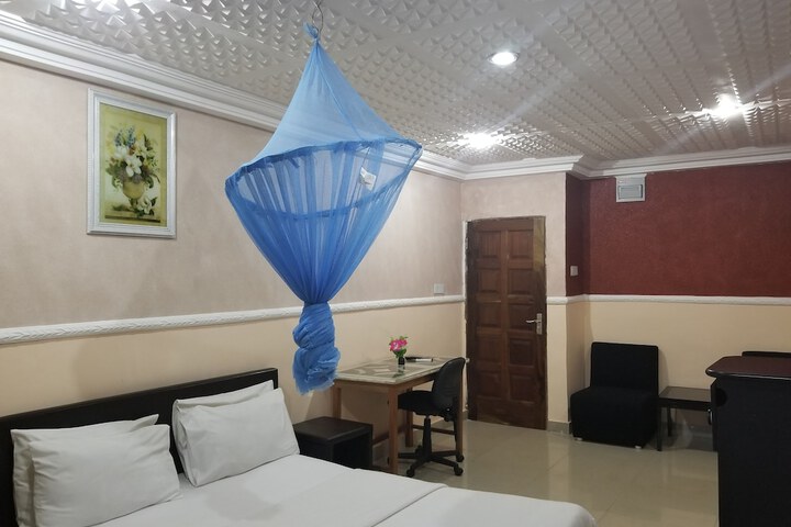 Room 19 of 71