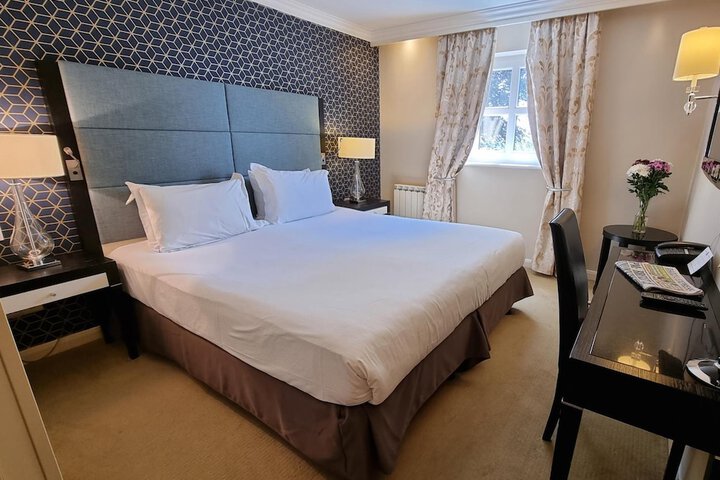 Room 17 of 65