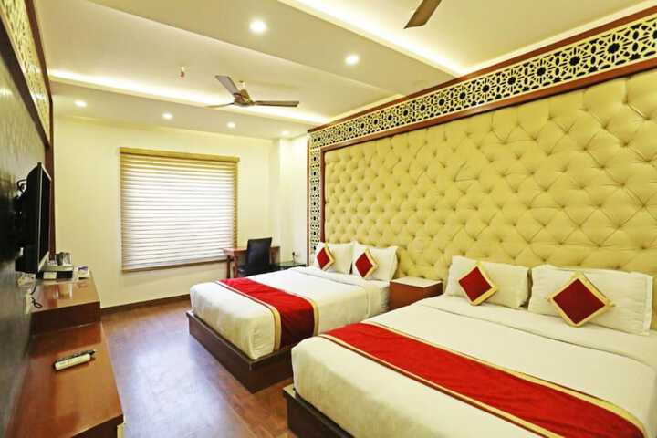 Room 6 of 115