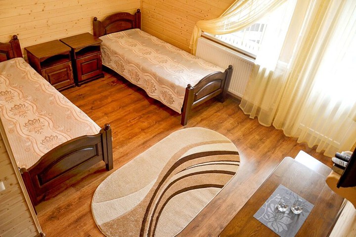 Room 7 of 64