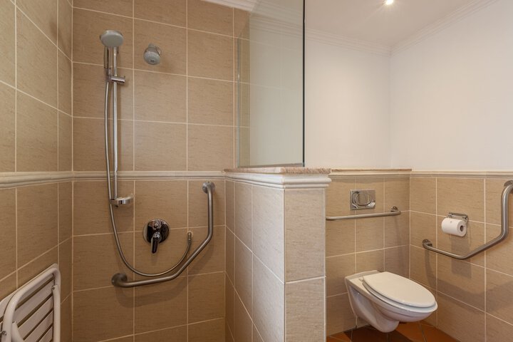 Clean Restrooms