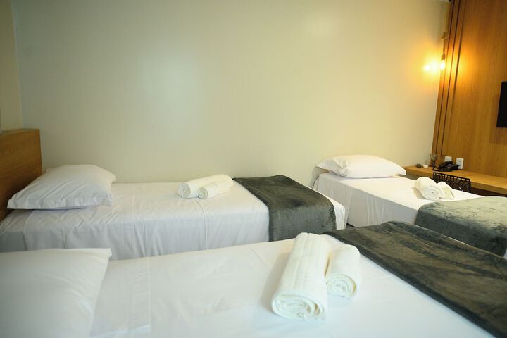 Room 18 of 50