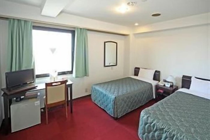 Room 5 of 28