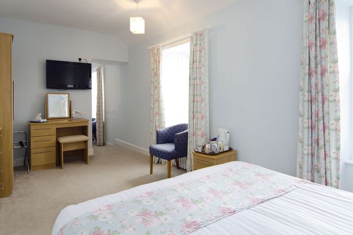 Room 21 of 36