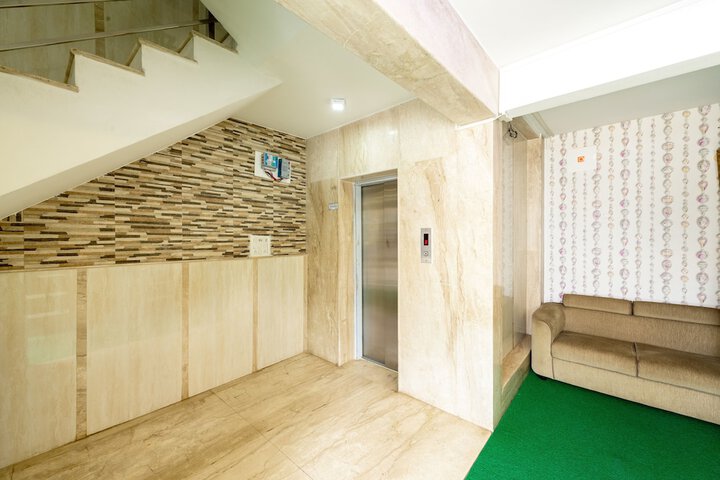 Treebo Shree Krishn Comfort