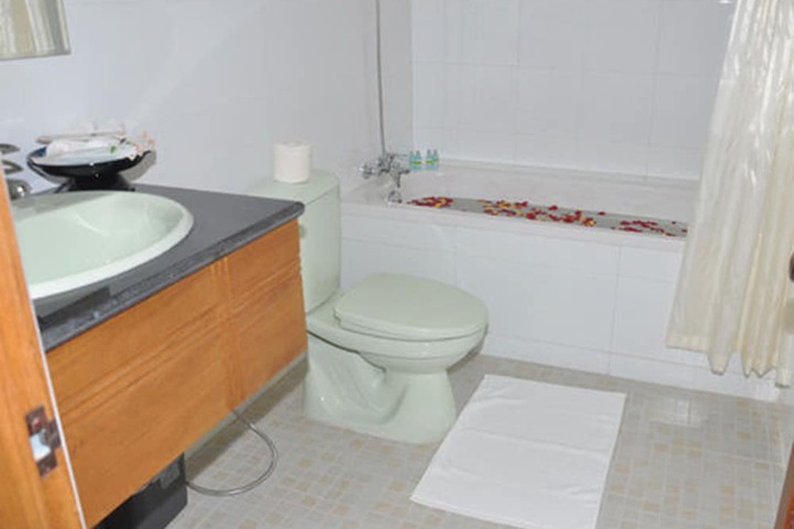 Room 18 of 26