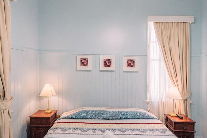 Room 6 of 78