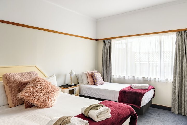 Room 21 of 86