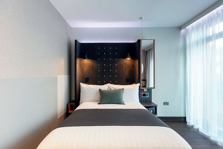 Room 15 of 45