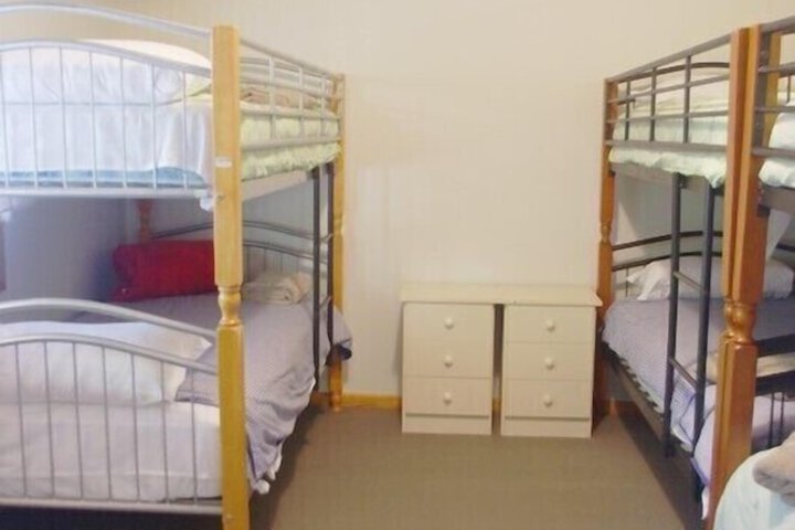 Room 5 of 14