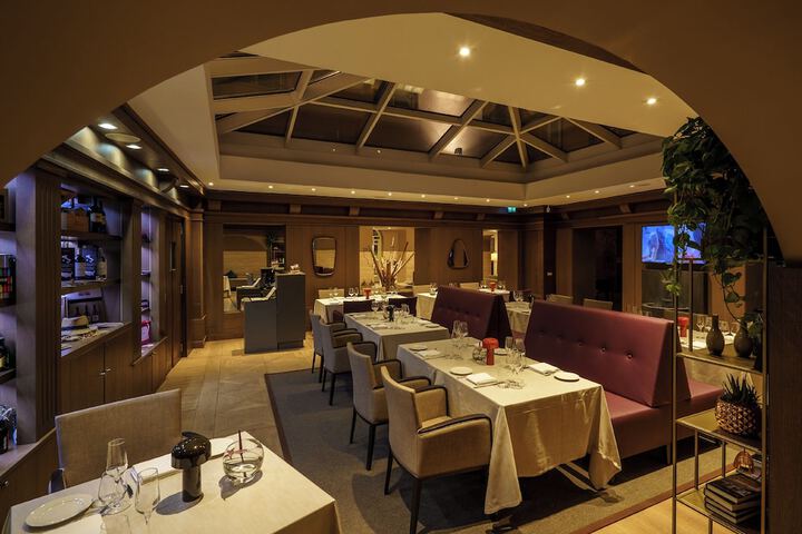 Dining 67 of 134