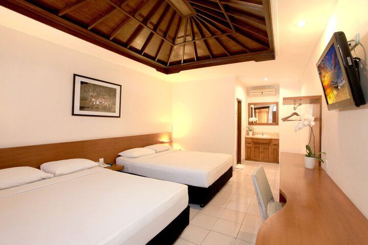 Room 10 of 62
