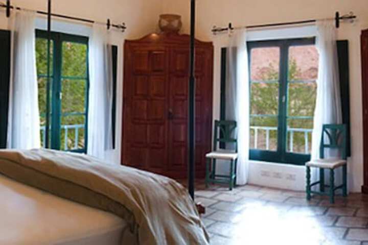 Room 14 of 53