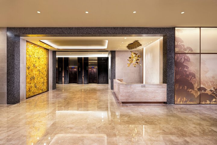 Hotel Interior 4 of 43