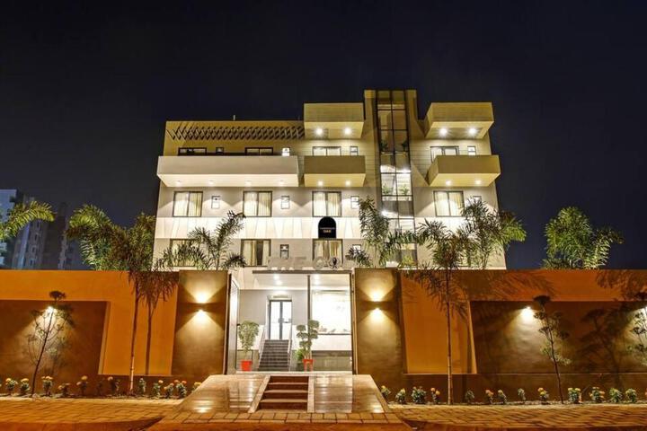 OYO 84978 Hotel Golf