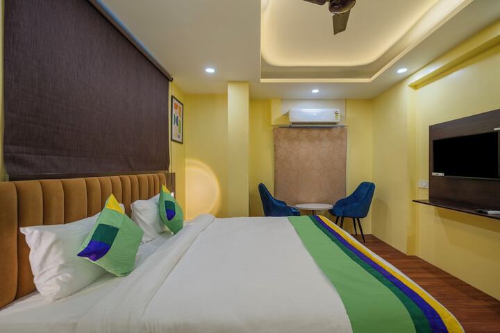 Room 14 of 34