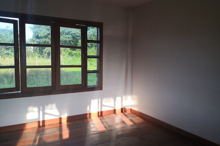 Room 90 of 154
