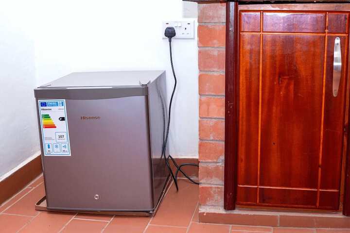 Room 10 of 20