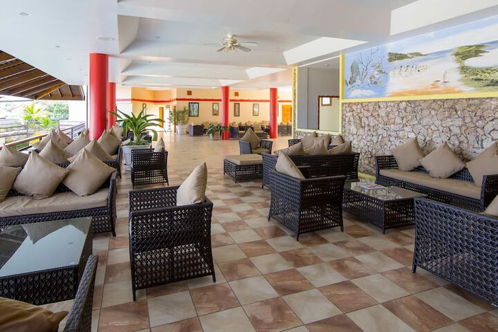 Guest Lobby