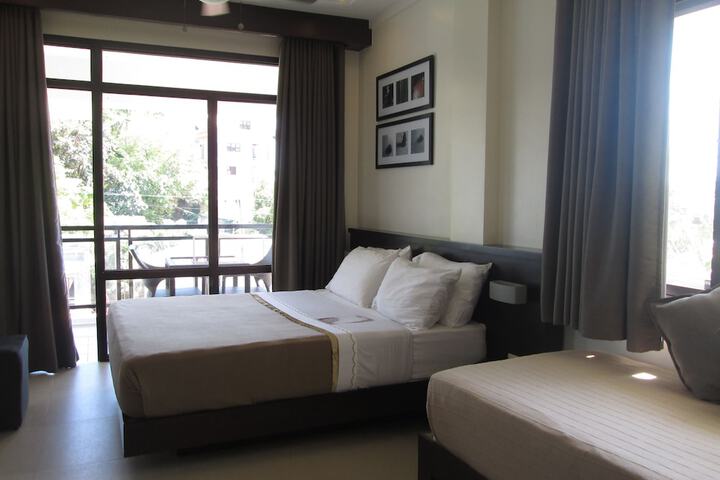 Room 15 of 80