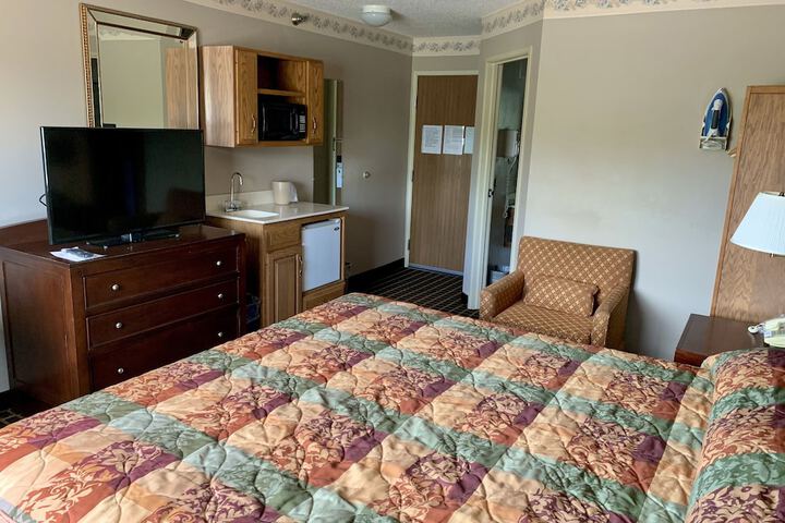 Room 28 of 52