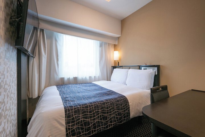 Room 14 of 71