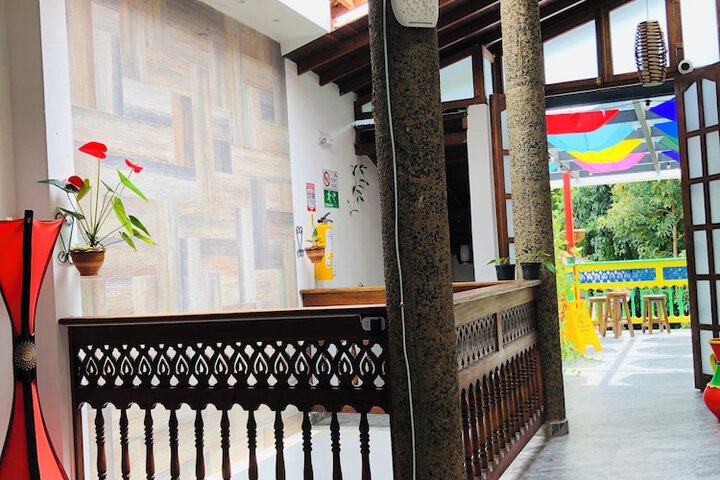 40 Amigos Hotel