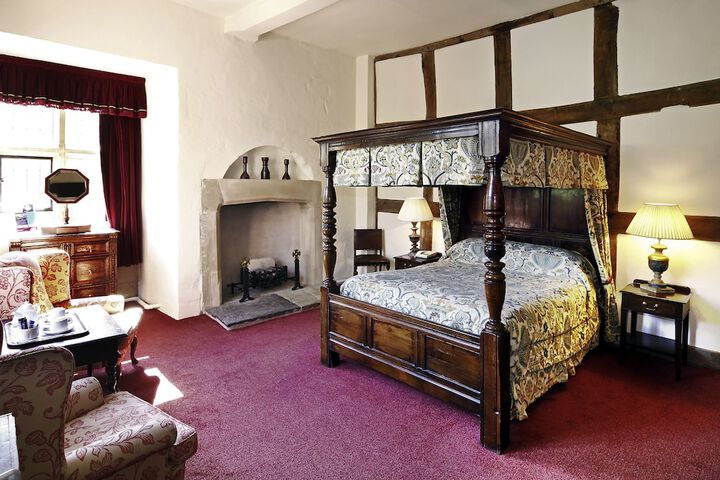 Room 5 of 34