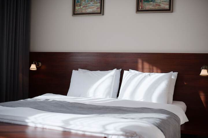 Room 21 of 69