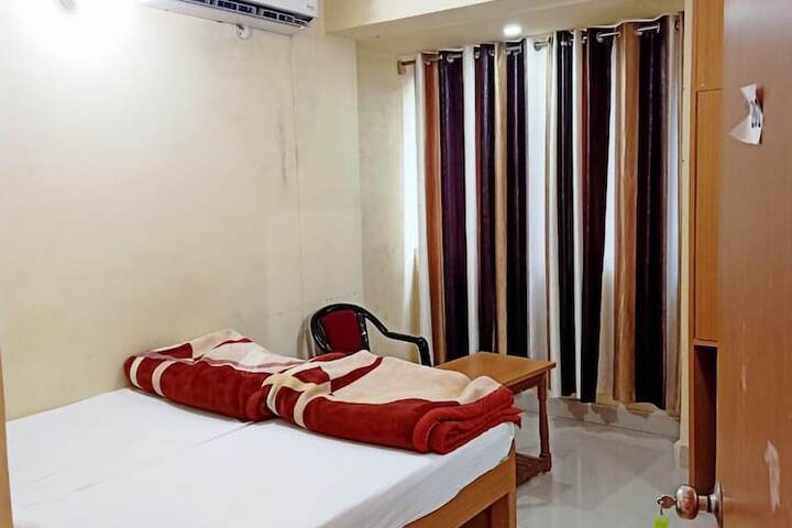 Room 20 of 44