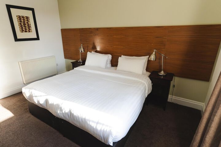 Room 42 of 85