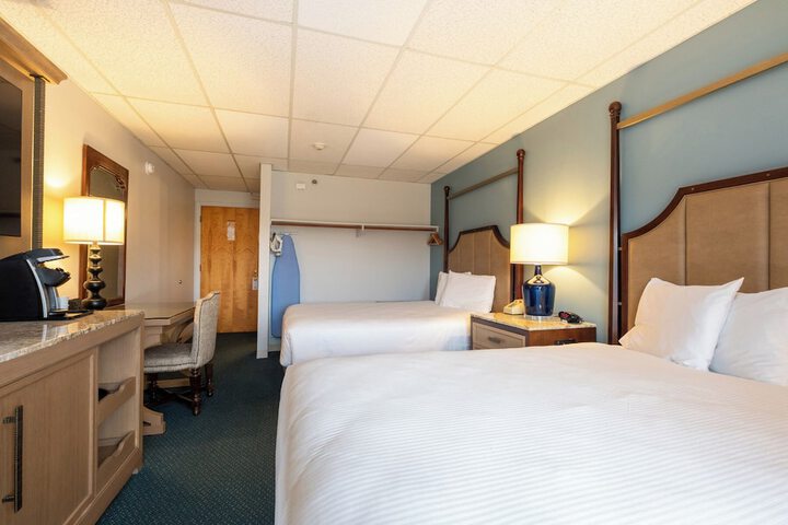 Room 27 of 134