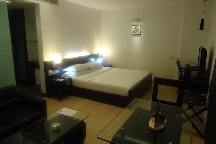 Room 47 of 113
