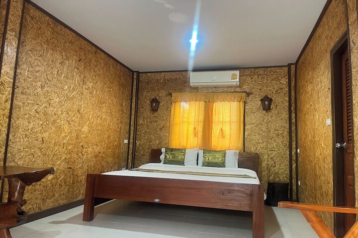 Room 16 of 71